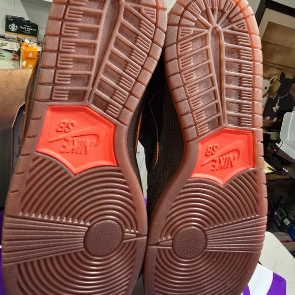 Nike SB Dunk Low Dark Smoke Grey Campfire Orange KRAMPUS DUNK Mens 10 2025 NEW - Picture 8 of 16